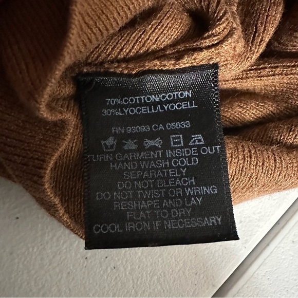 Nic + Zoe Faux Wrap Buckle Tan Knit Long Sleeve Sweater Size Small - Picture 8 of 8